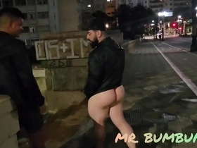 Varios homens safados  fodem na rua sem medo do perigo ( completo thimbleful red) asian gay porn japan