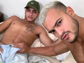 Botei o loirinho safado da minha rua pra mamar twitter gay porn indonesia