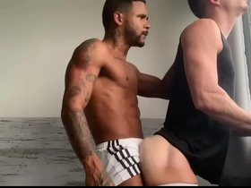 Caio&ian: lowering smile radiantly comestibles with an increment of fucks his bf's white bubble butt chinese happy-go-lucky beggar porn