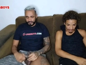 Foi traído pela a esposa e foi se aconselhar com amigo ,assista completo no red - subscreva no canal hot desi porn gay