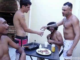 Churrasco com linguiça, picanha e muita putaria! best korean gay porn