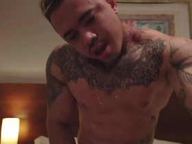 Meu cunhado acabou me fodendo hot mechanic gay porn